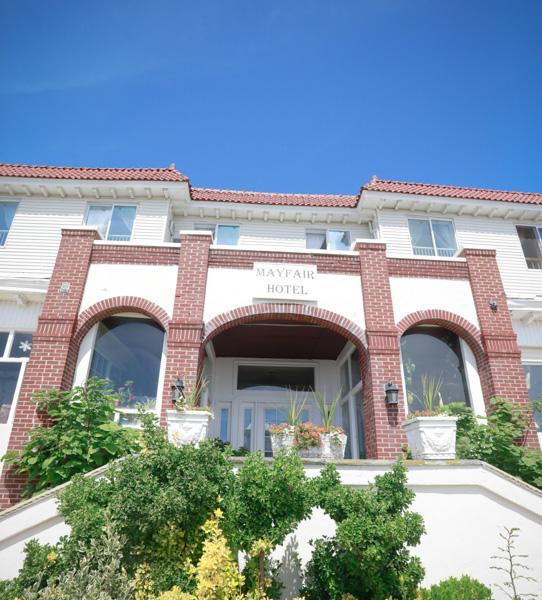 Mayfair Hotel Belmar Bagian luar foto